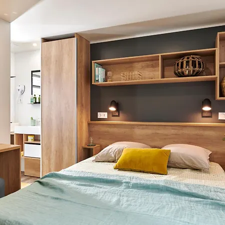 Du De A 15' Du Puydufou *