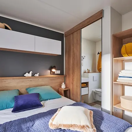 Du De A 15' Du Puydufou