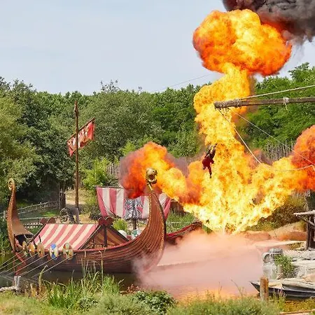 キャンプ場 Du De A 15' Du Puydufou プゾージュ